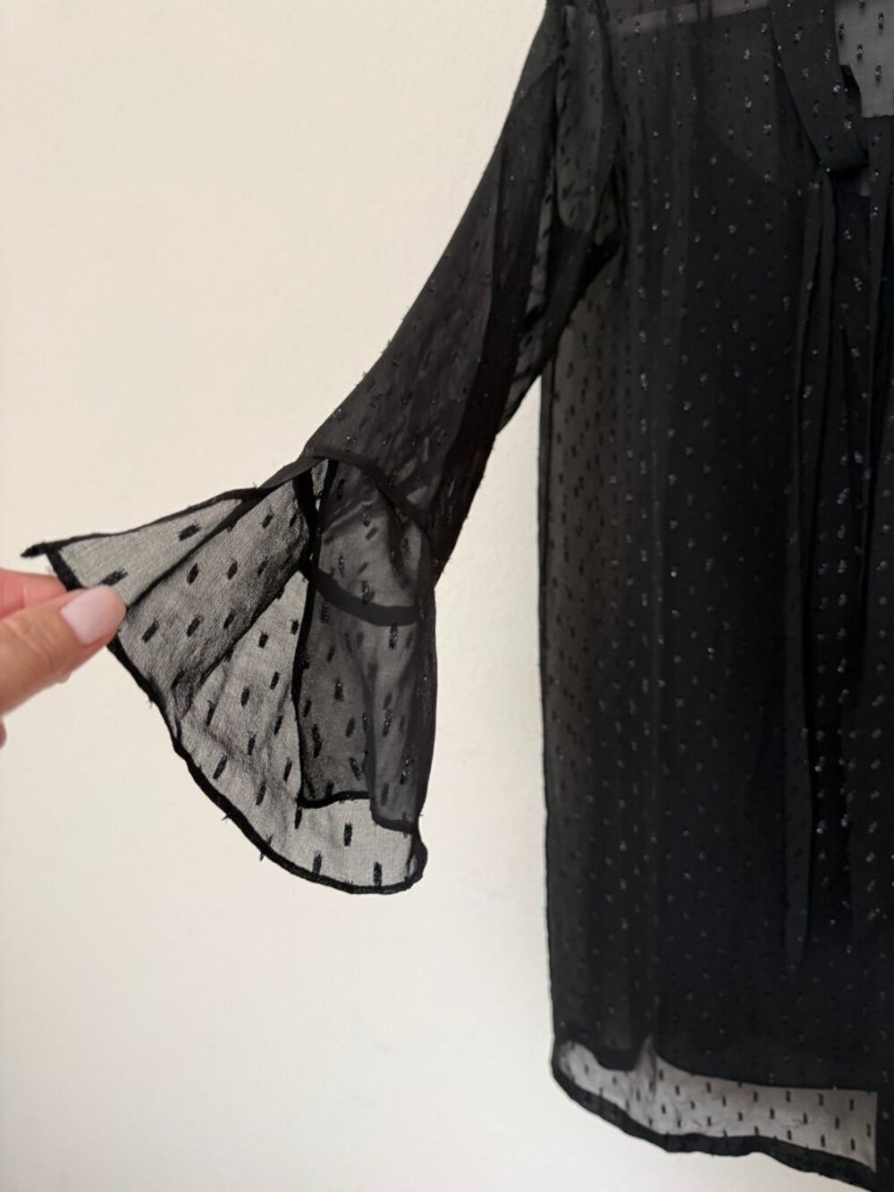 Theory Scarf Metallic Silk Long Sleeves Black Sheer Dress Size 8 - Picture 7 of 16